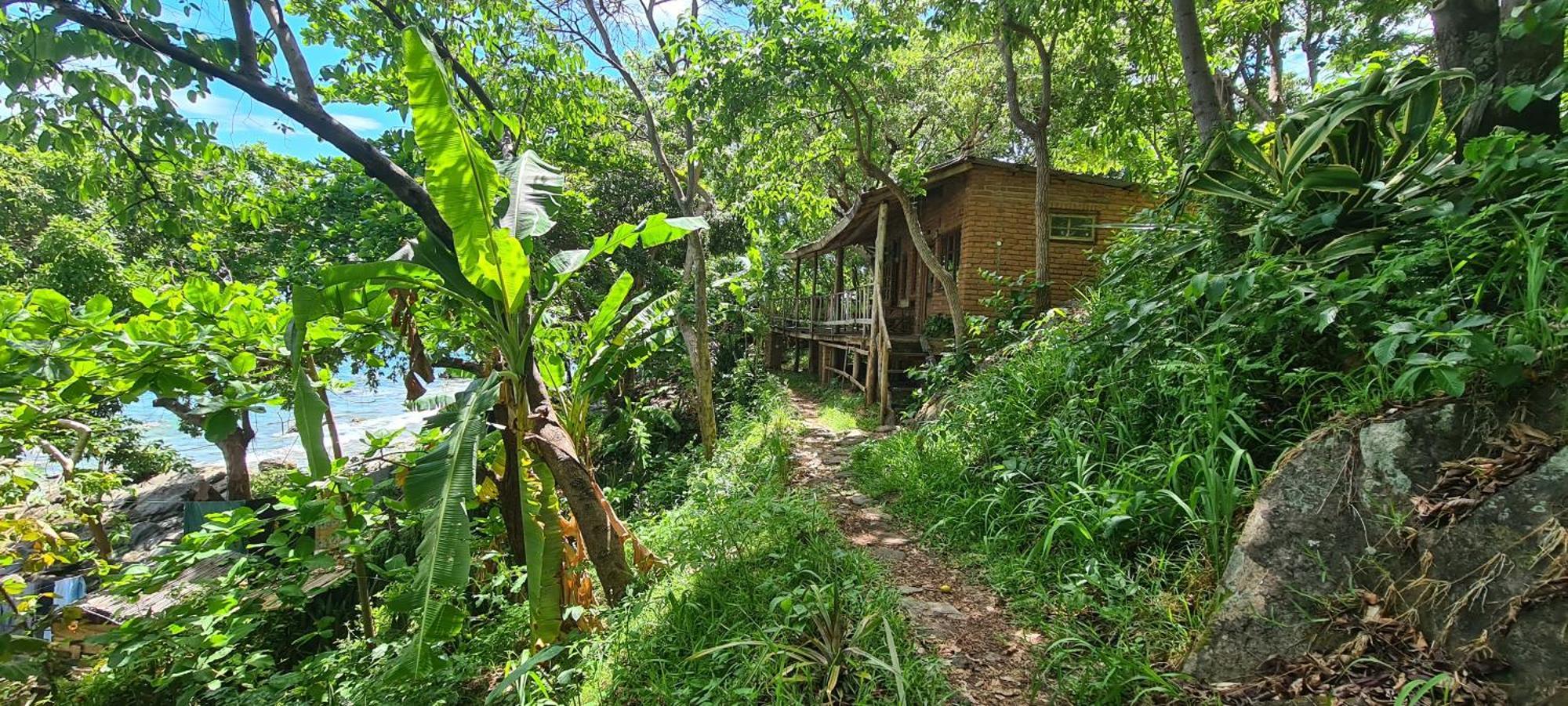 Butterfly Space- A Non-Profit Eco-Lodge Nkhata Bay Exterior foto